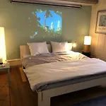 Good4yew Oda ve Kahvaltı 4*