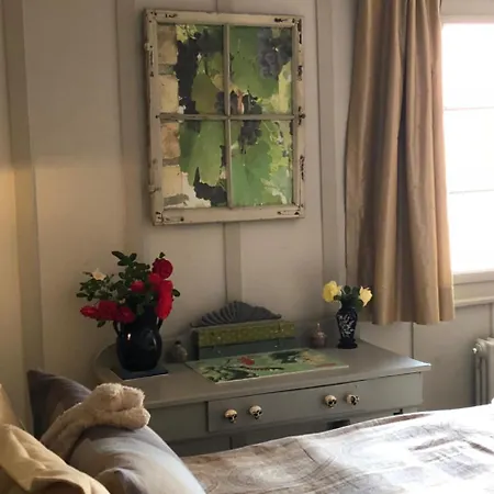 Bed and Breakfast Good4yew Ζυρίχη