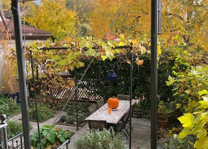 Good4yew Bed & Breakfast 4*